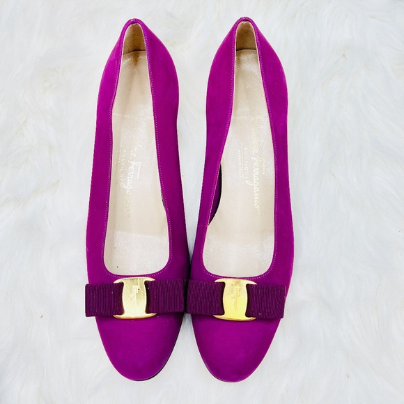 💜 Salvatore Ferragamo Vara Bow Suede Flats – Magenta / Fuchsia Size 8B - Picture 1 of 7